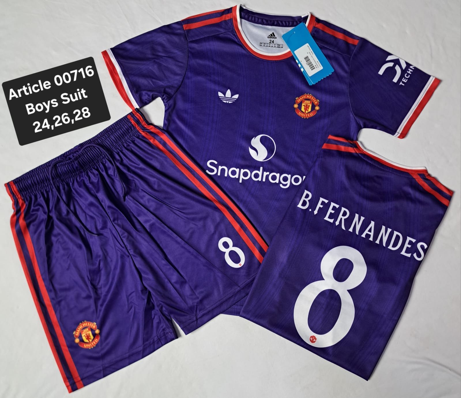 MAN U 26/27 B.FERNANDES 8 BLUE 00716