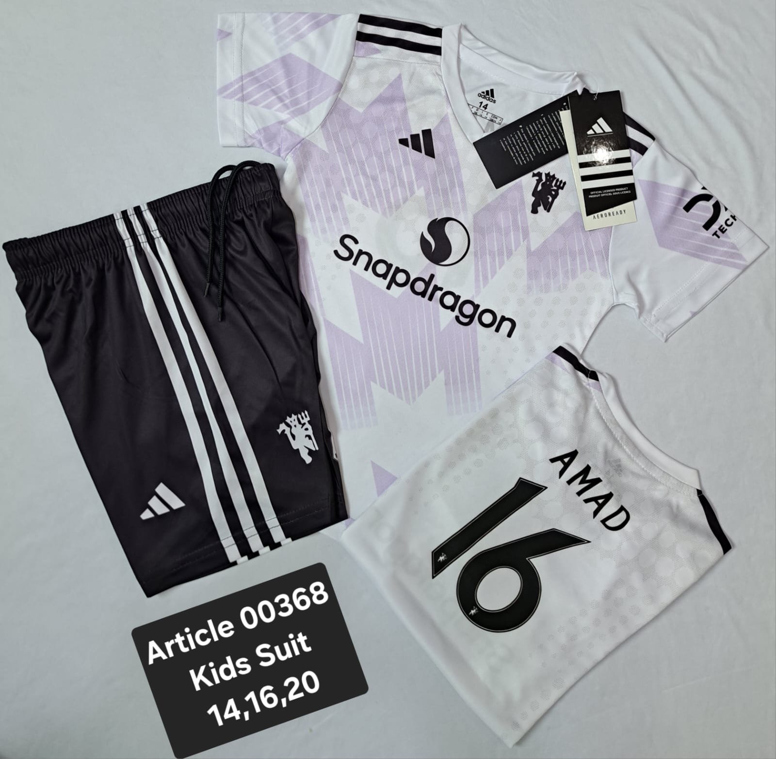 MANCHISTER  UNITED WHITE AMAD 16 00368