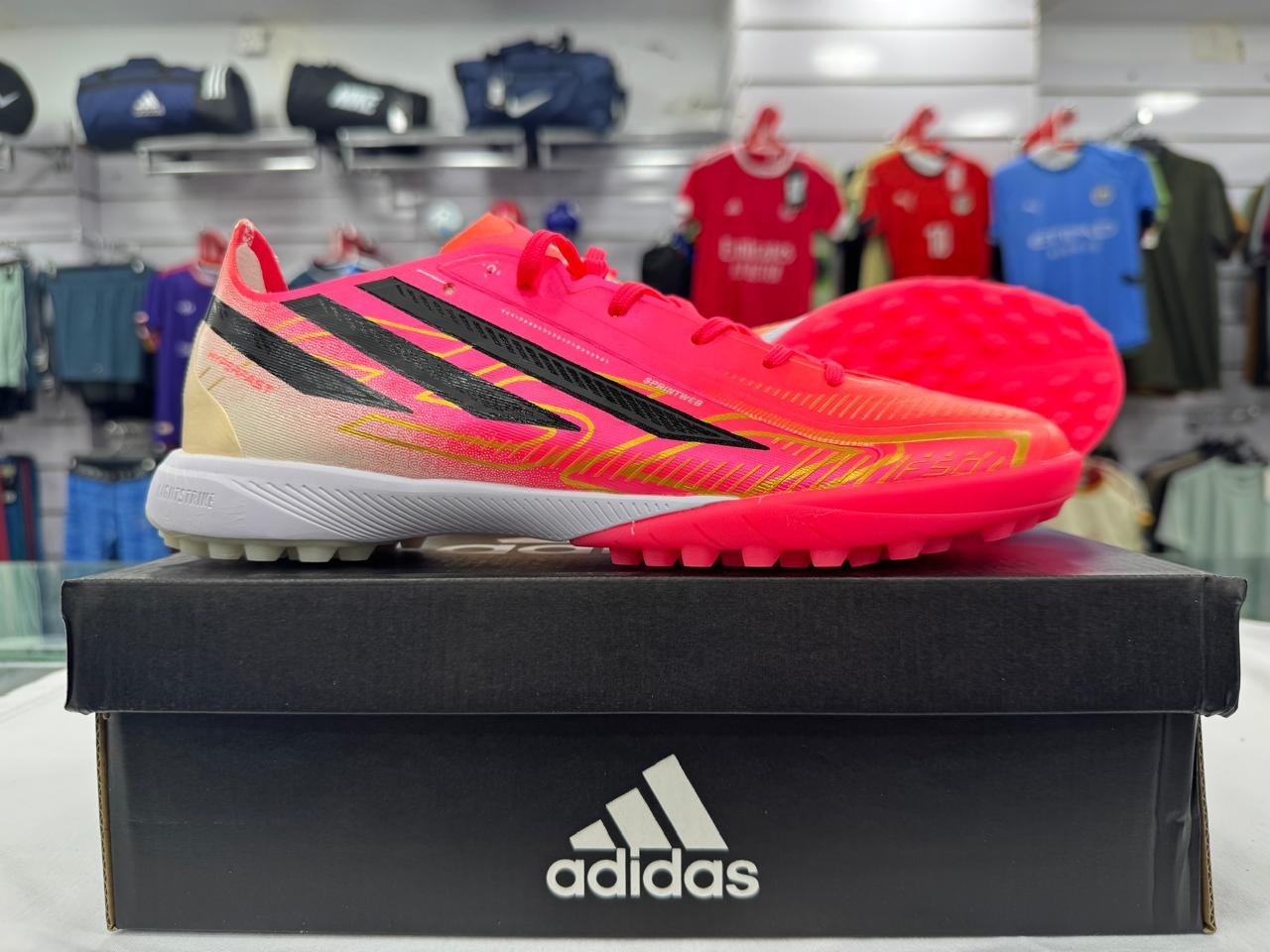 Adidas HyperFast Pro Grippers