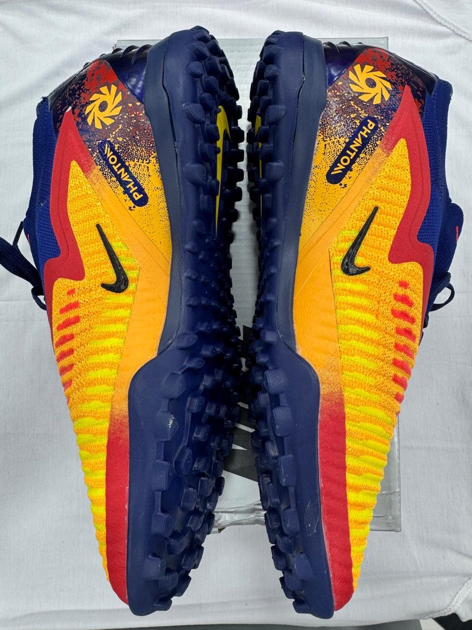 Nike Phantom Pro Grippers image 2