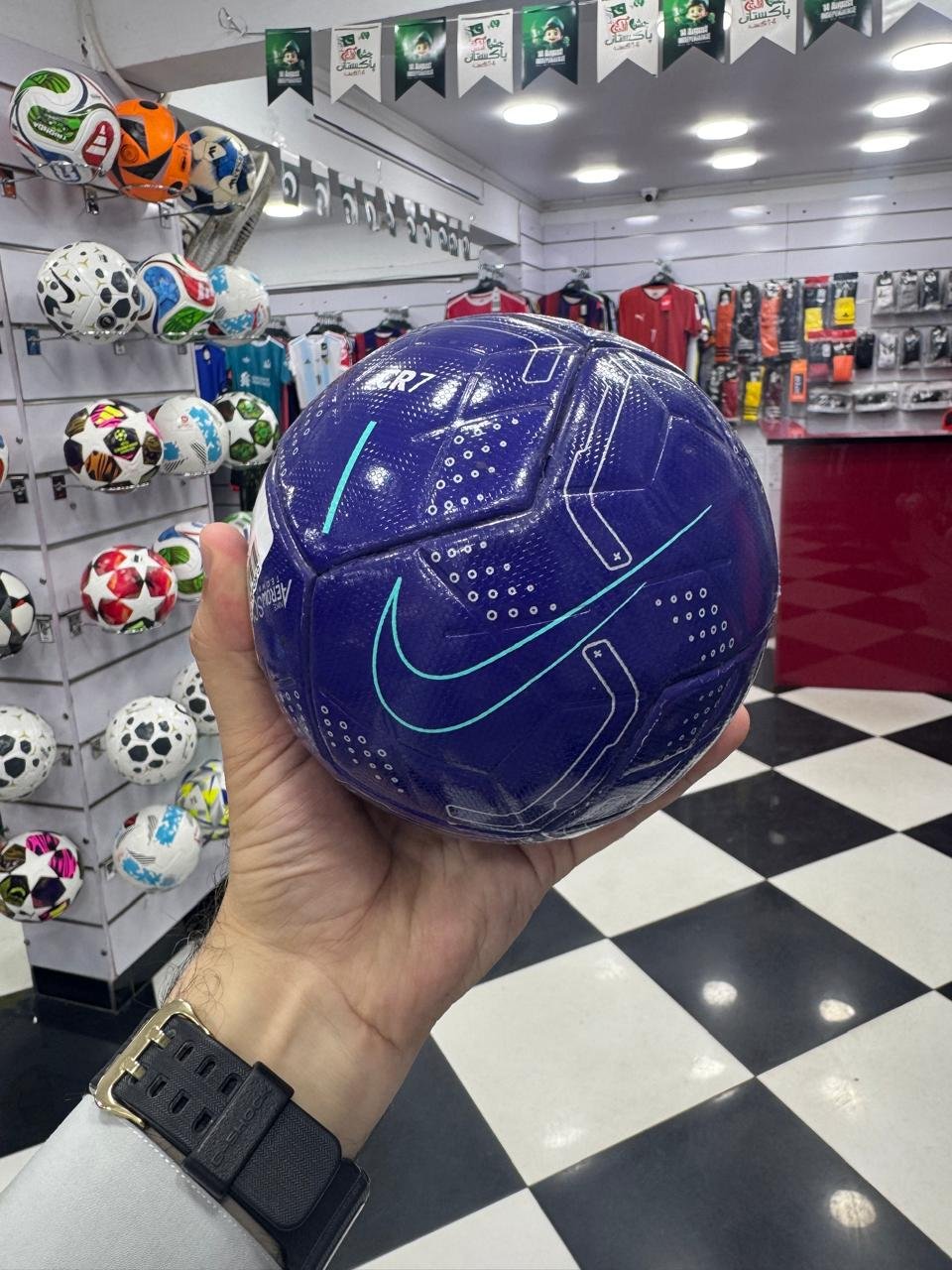 NIKE MERCURIAL CR7 MINI BALL image 2